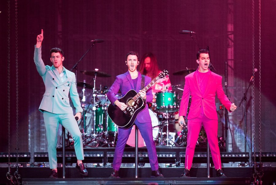 This Night Was Burnin Up - The Jonas Brothers: Remember This Tour